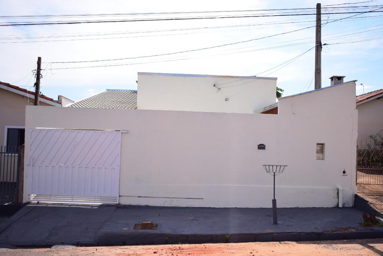 Casa Temporada Em Olimpia To Nem Ai Vila Exterior foto