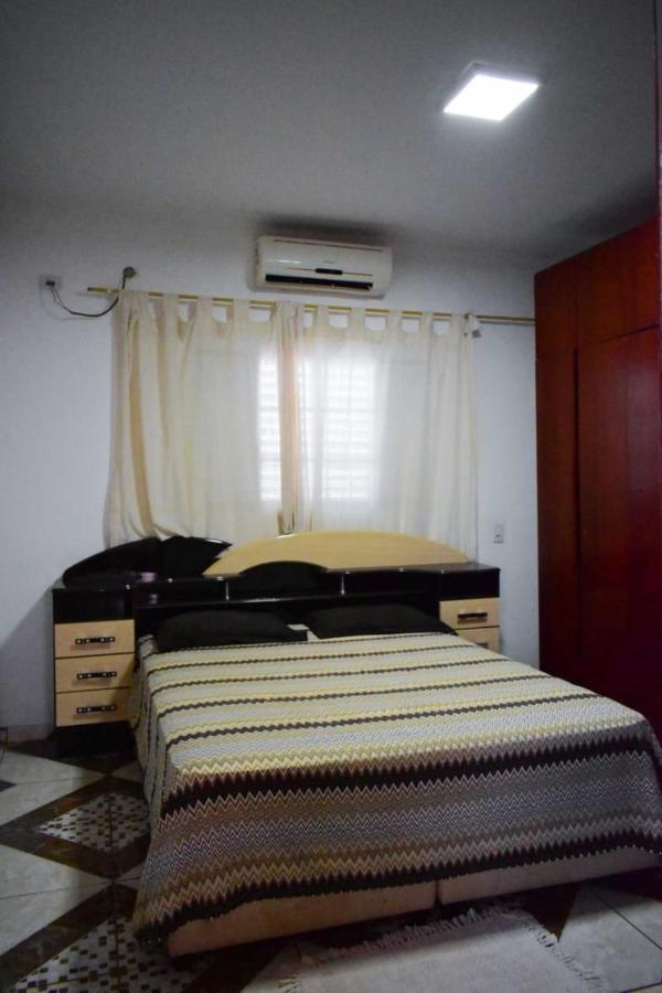 Casa Temporada Em Olimpia To Nem Ai Vila Exterior foto